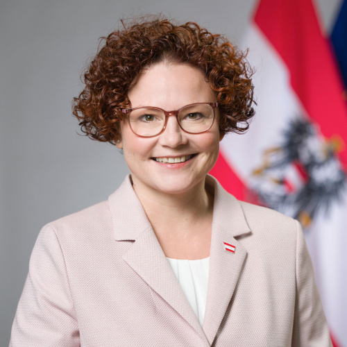 Image of politician Zehetner Elisabeth, Mag.