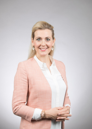 Image of delegate Aschbacher Christine, Mag. (FH)